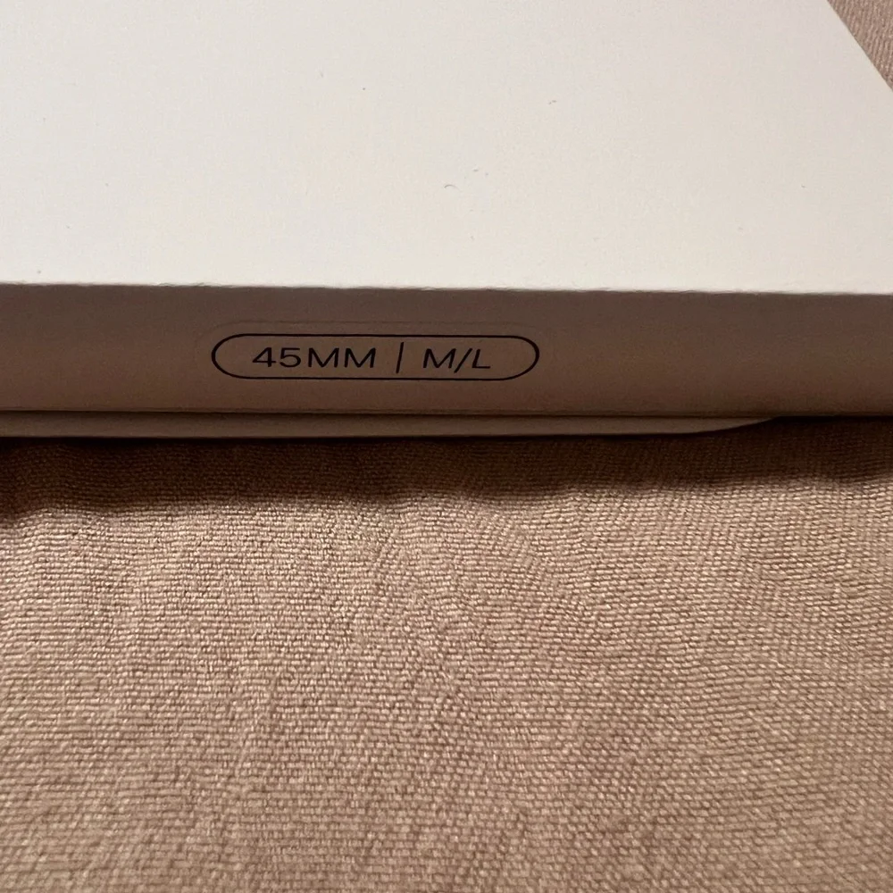 Apple Smartwatch Band - 45mm - Cream/Tan